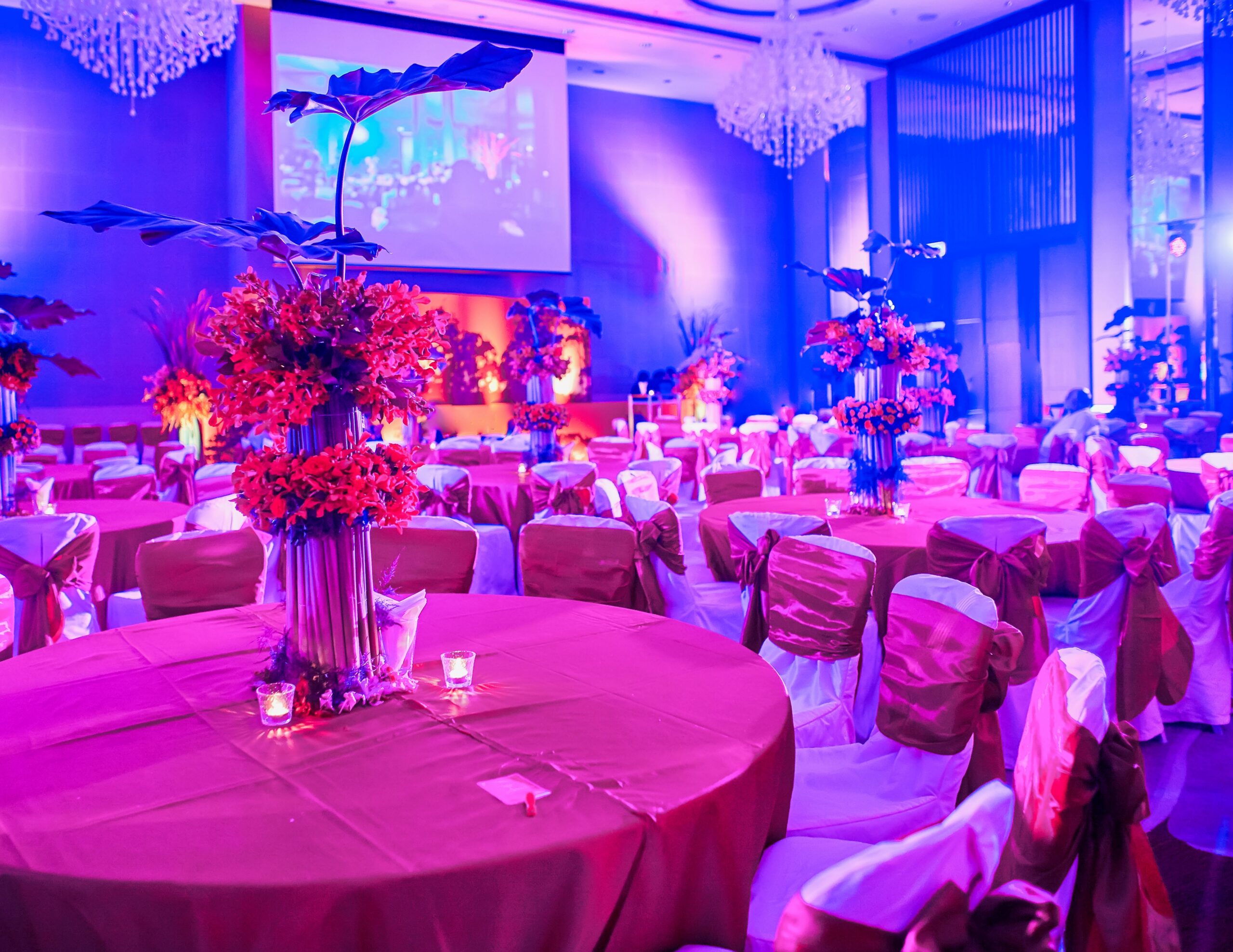 Luxury and colorful wedding reception dinner decoration for sang